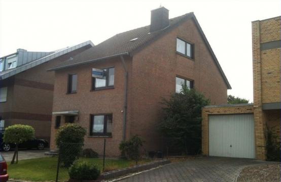 PREISHIT! Es steckt mehr dahinter. Das Haus für die große Familie. Freistehend, Garten, Garage...