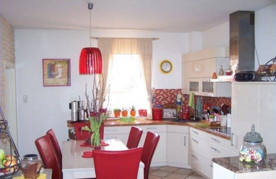 KOMFORTABLE, moderne, komplett sanierte Reihenendhaus wartet auf einen neuen Besitzer