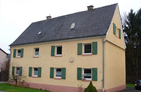  sechs Famillienhaus mit einmaliger Traumrendite von 10,18 % zum Wahnsinnspreis</p>